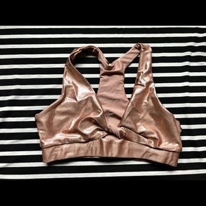 Cleo the hurricane twist top